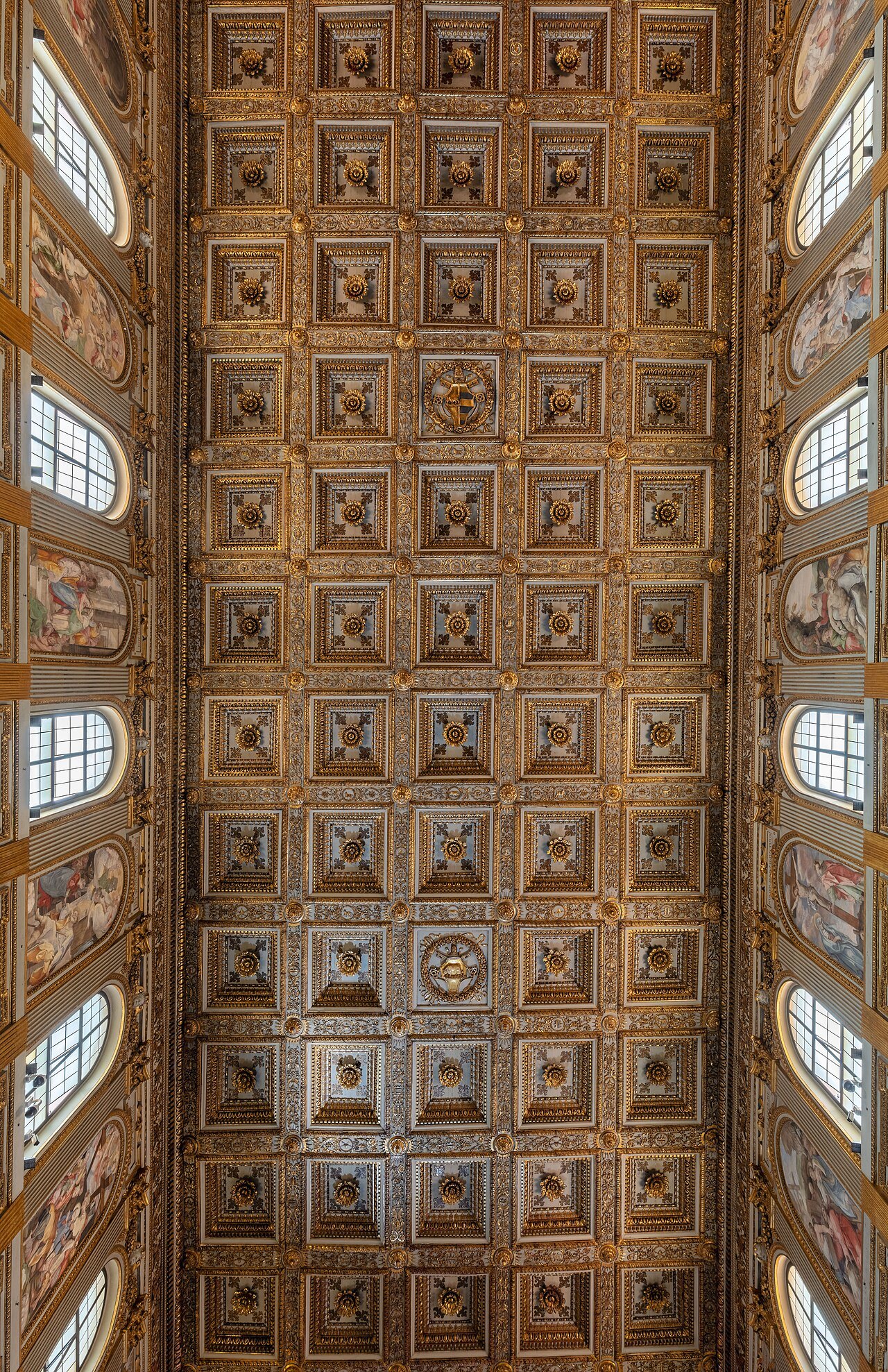 The gilded coffered ceiling of Santa Maria Maggiore seen straight up